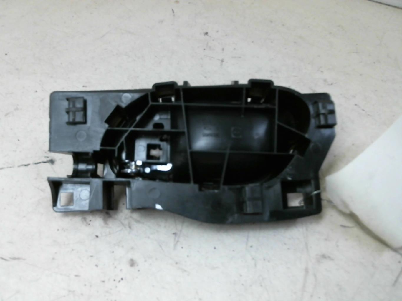 Maniglia interna anteriore destra PEUGEOT 207 PHASE 1 BREAK Diésel - 1