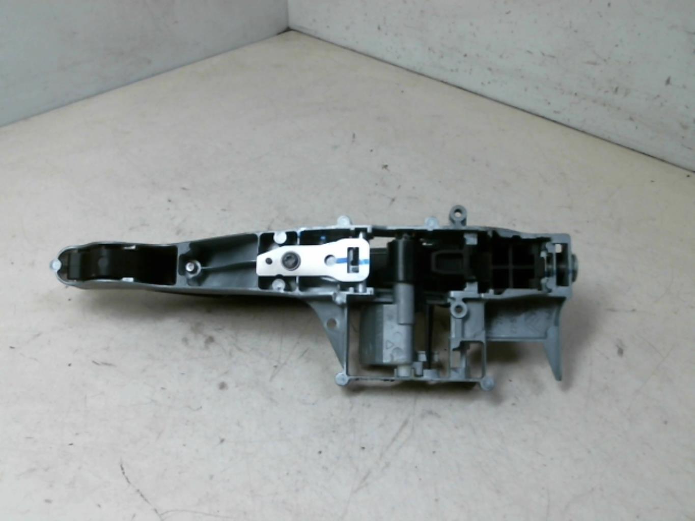 Maniglia portiera posteriore sinistra PEUGEOT 308 Diésel - 1