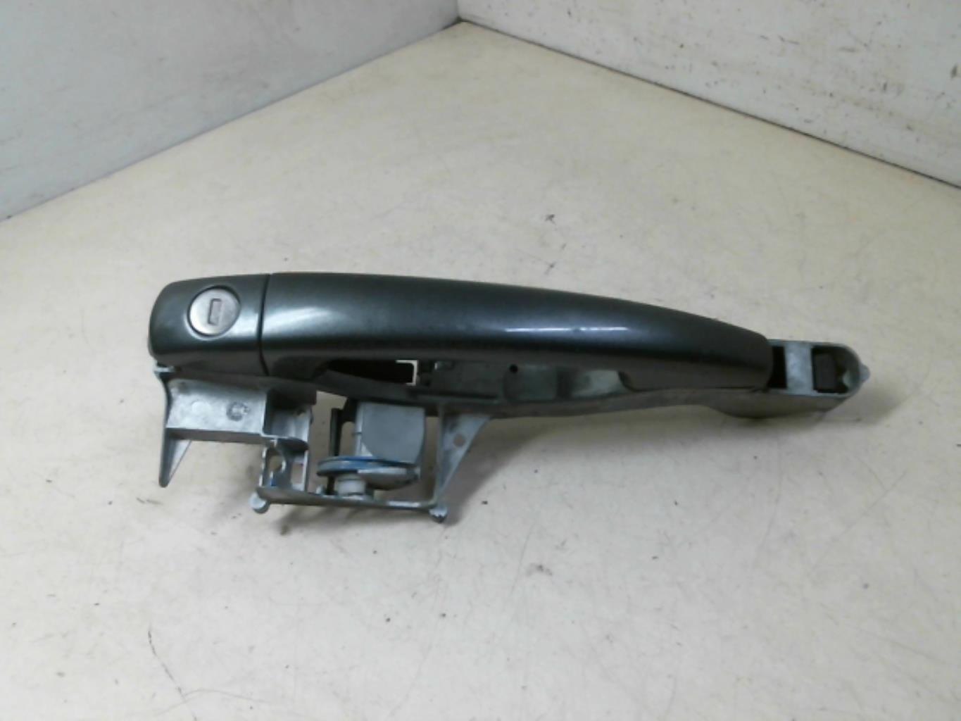 Maniglia portiera anteriore sinistra PEUGEOT 207 PHASE 1 Diésel - 1