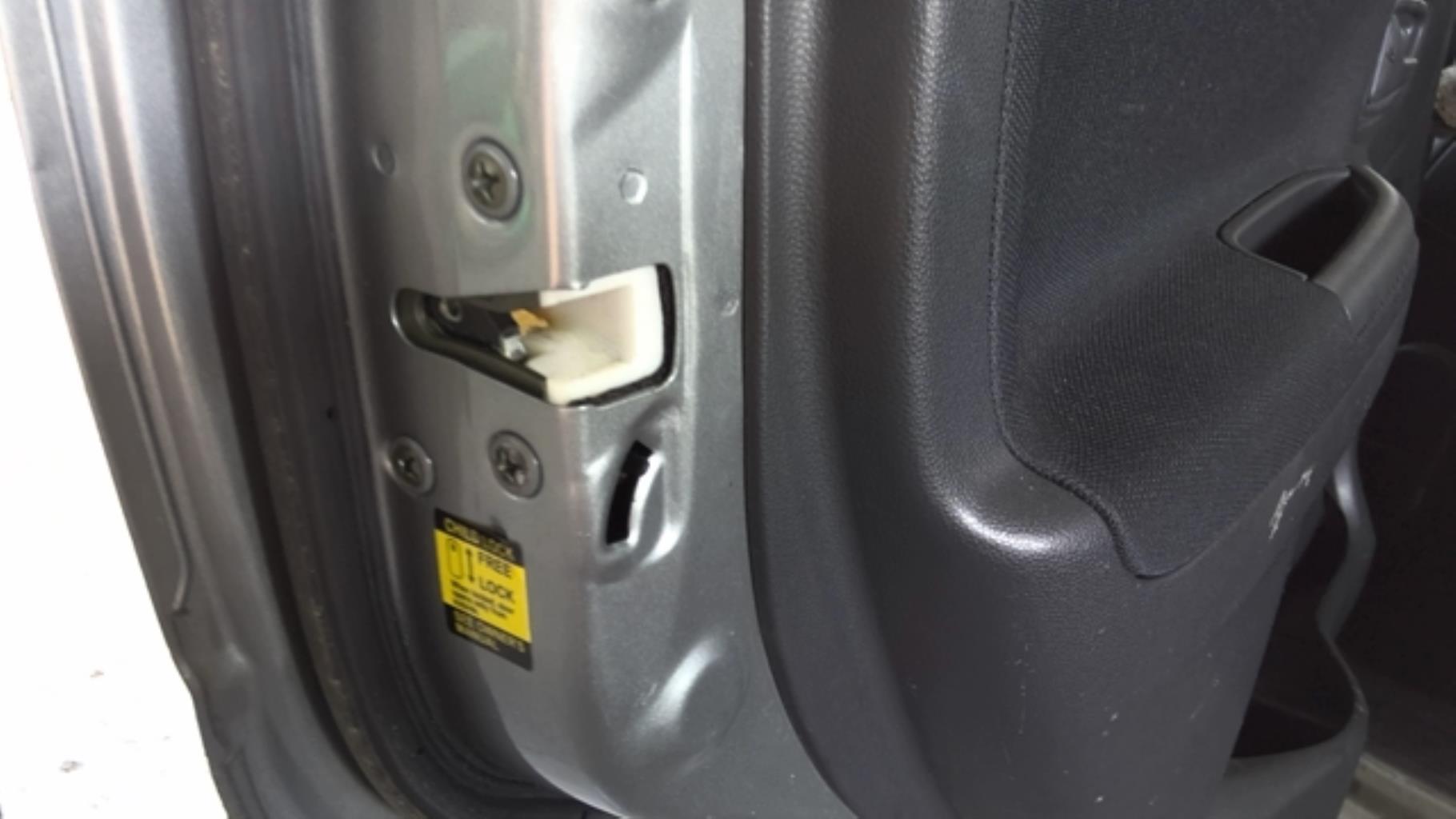 Serratura posteriore sinistra SUBARU JUSTY 2 BREAK Gasolina - 1