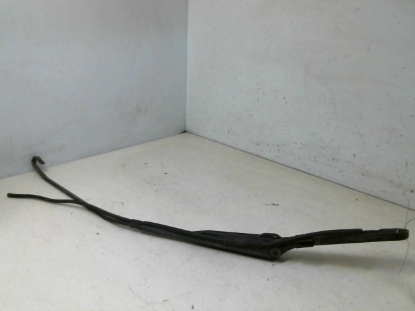 Braccio tergicristallo anteriore destro OPEL MOVANO Diésel - 1