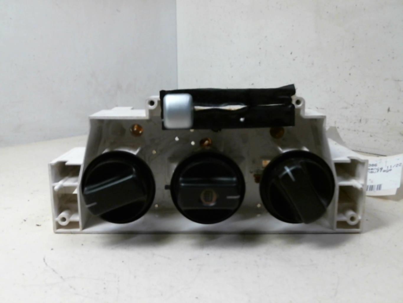 Commande chauffage OPEL AGILA A Essence - 1