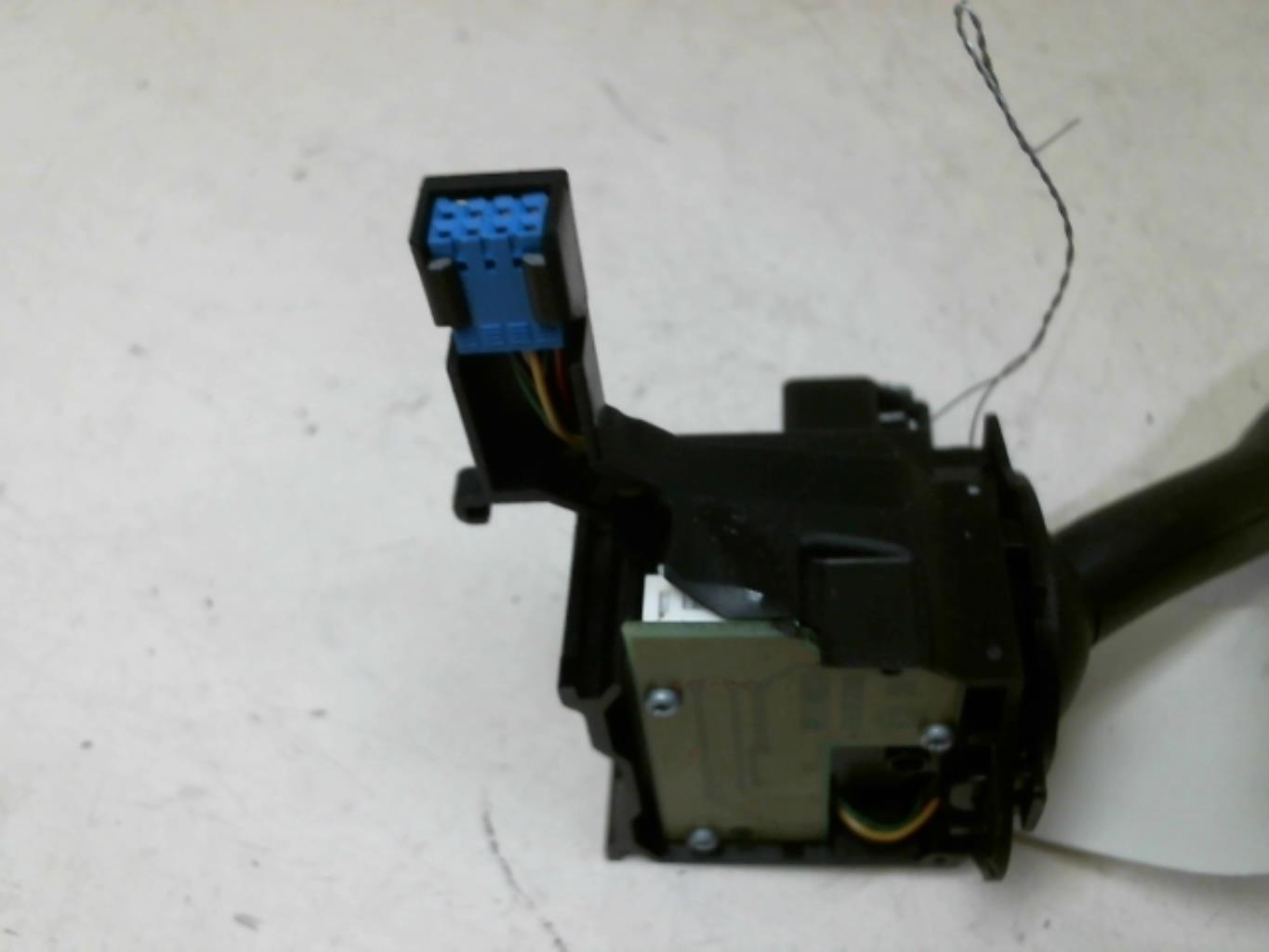 Commodo d'essuie glaces AUDI A3 2  - 1