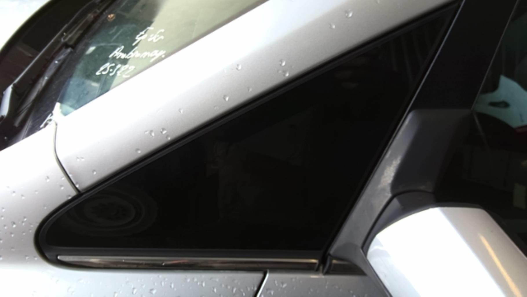 Vetro laterale fisso anteriore sinistro OPEL ZAFIRA B PHASE 2 Diésel - 1