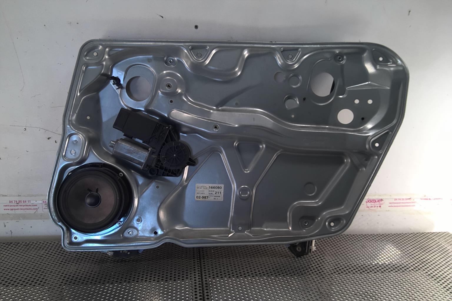 Alzacristalli elettrico anteriore destro VOLKSWAGEN PASSAT 4 PHASE 1 BREAK Diésel - 1