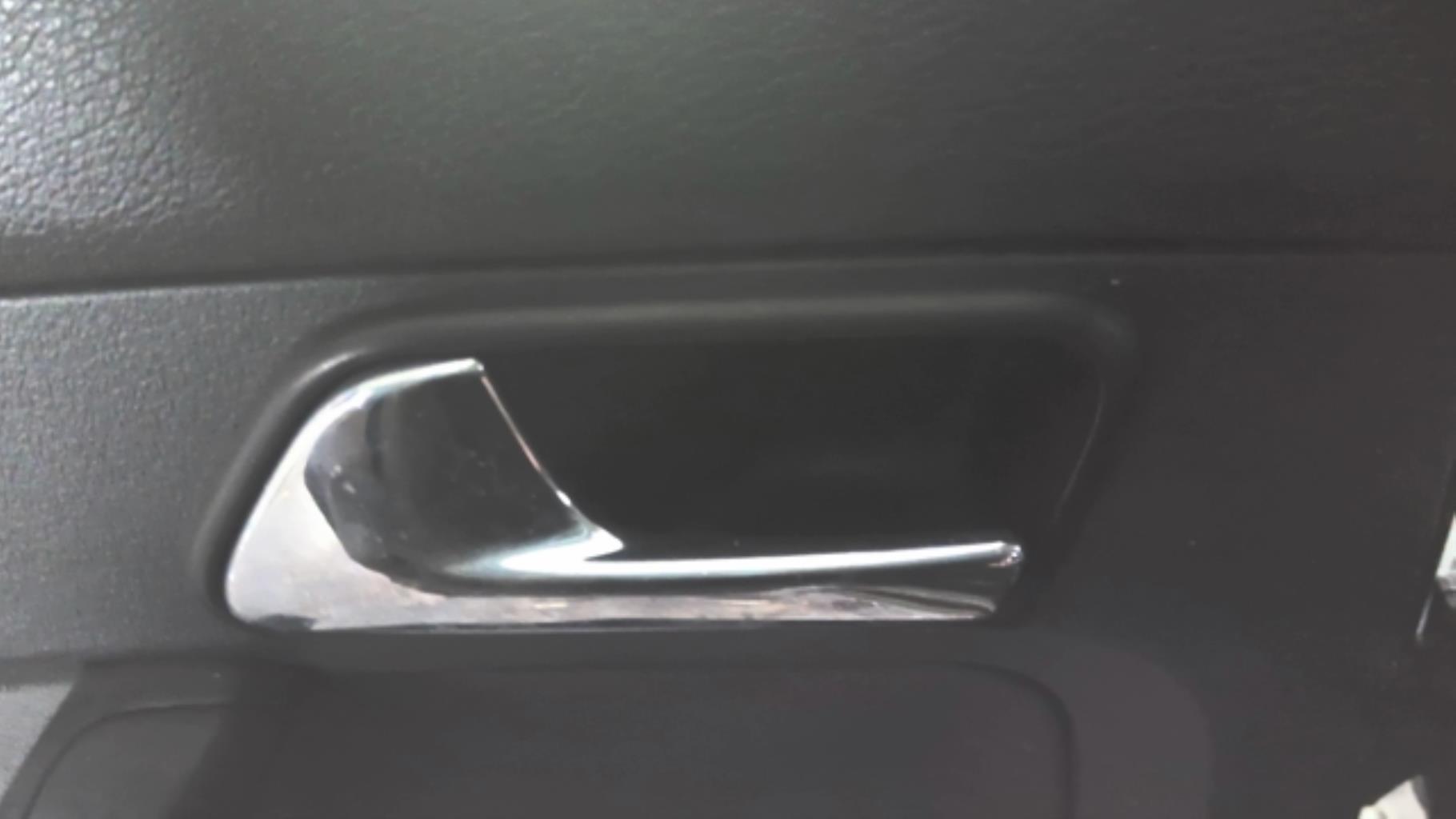 Maniglia interna posteriore sinistra VOLKSWAGEN TOURAN 1  - 1
