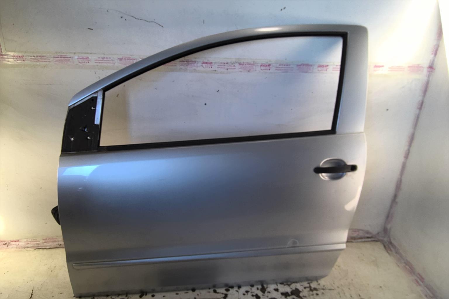 Porte avant gauche VOLKSWAGEN FOX Essence - 1