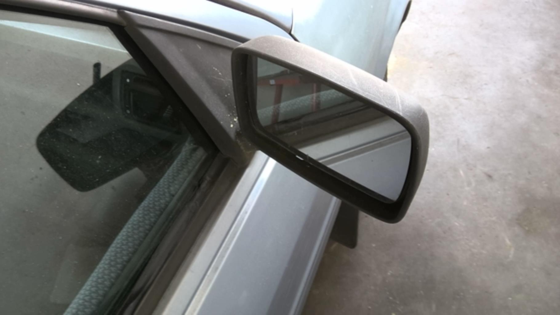 Specchietto retrovisore destro FORD FIESTA 3 PHASE 1 Gasolina - 1