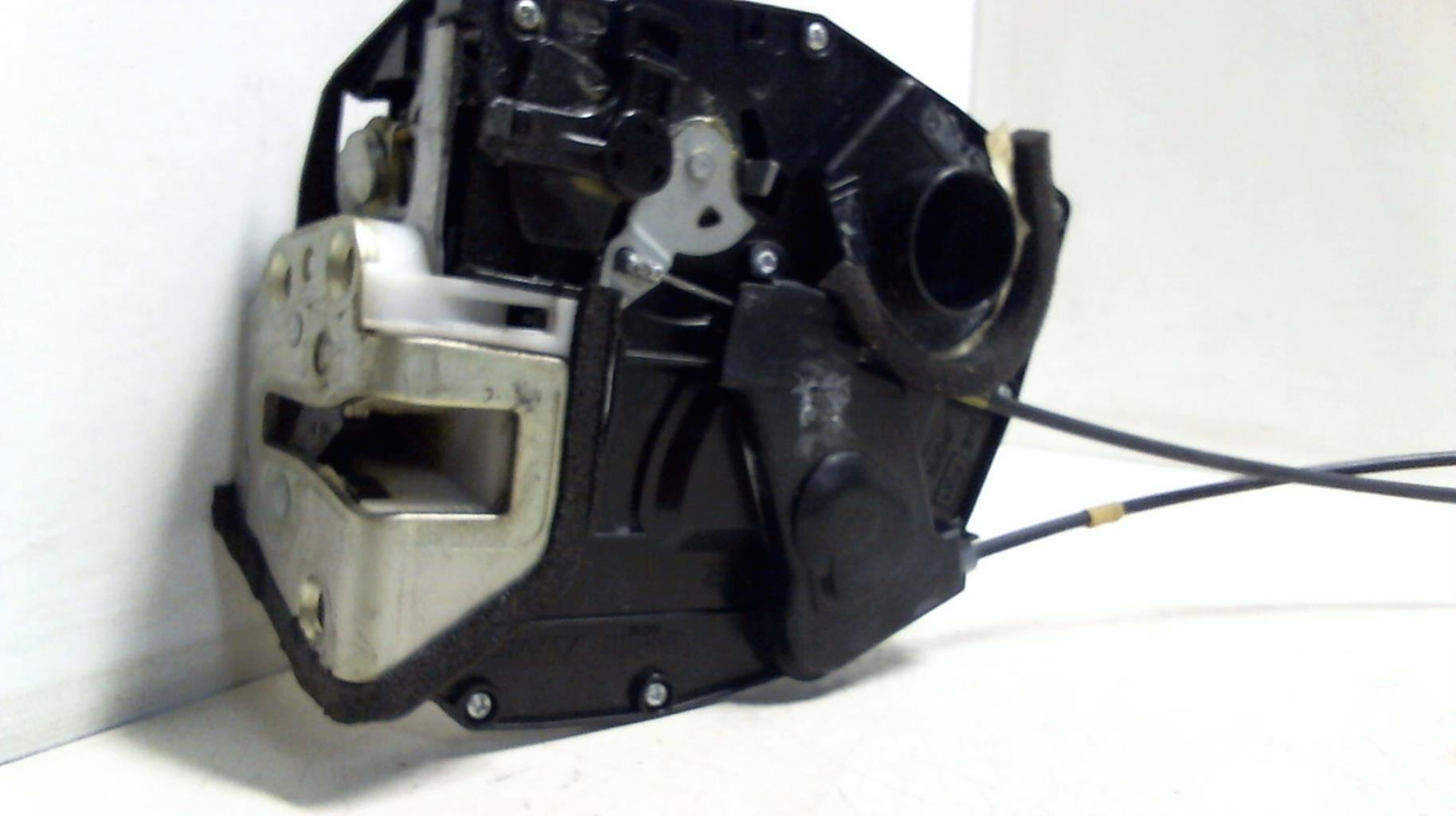 Serratura posteriore destra SUZUKI SWIFT 3 Diésel - 1