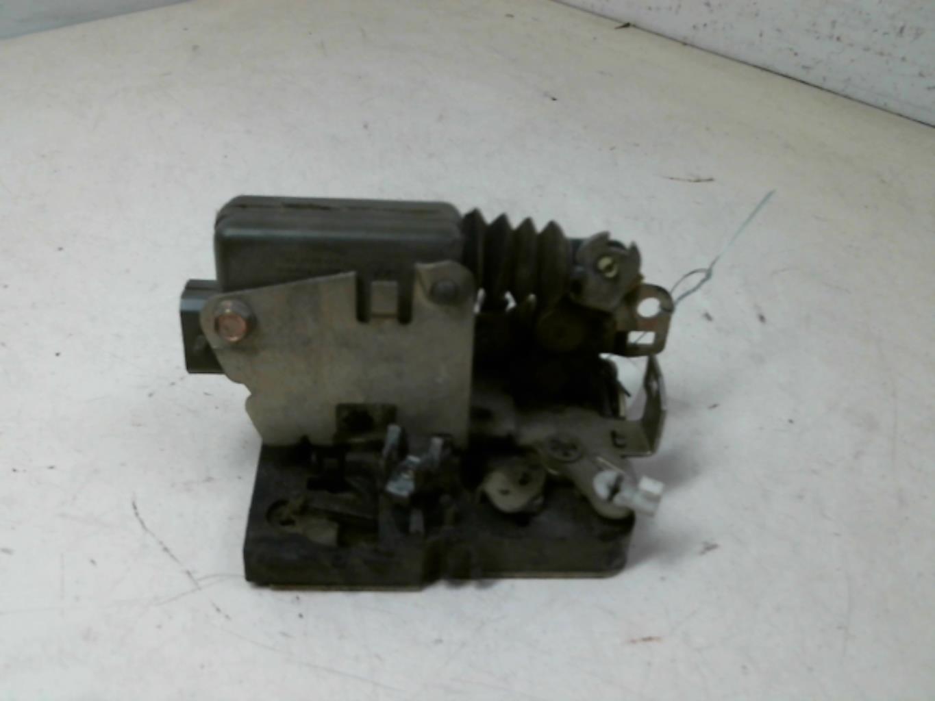 Serrure avant gauche RENAULT MASTER 2 PHASE 1 Diesel - 1