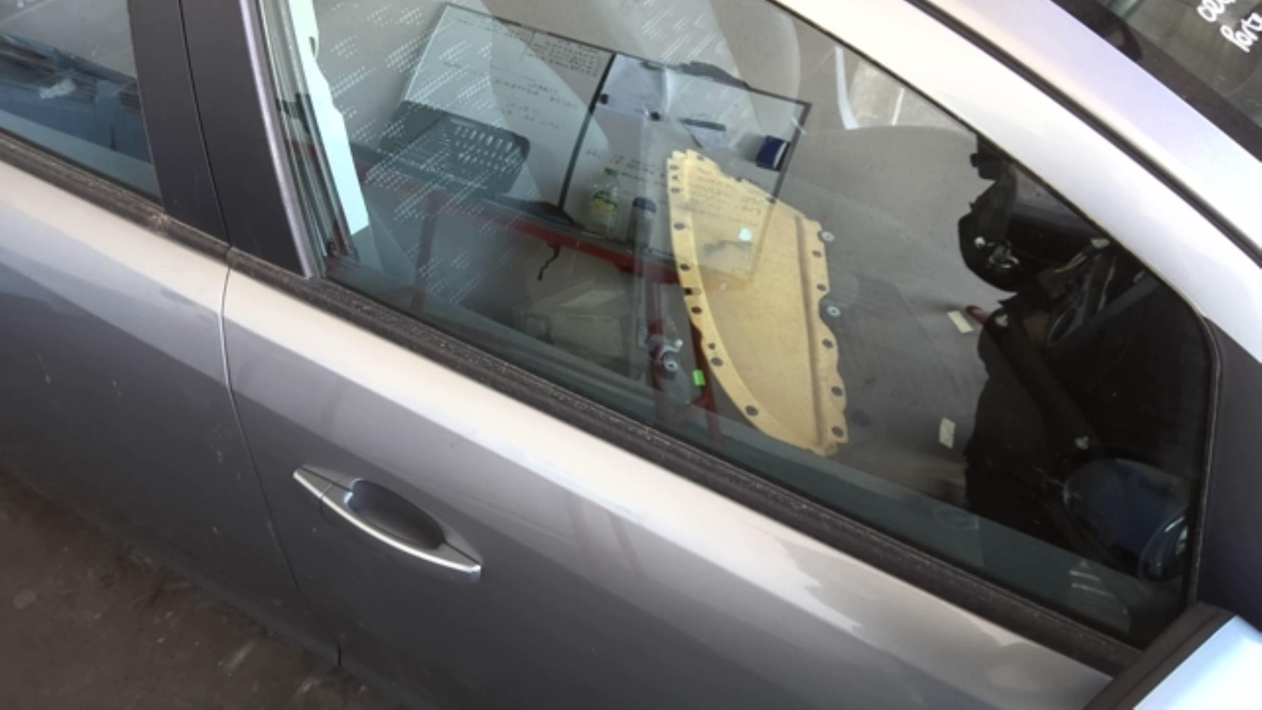 Vetro anteriore destro OPEL CORSA D PHASE 2 Gasolina - 1