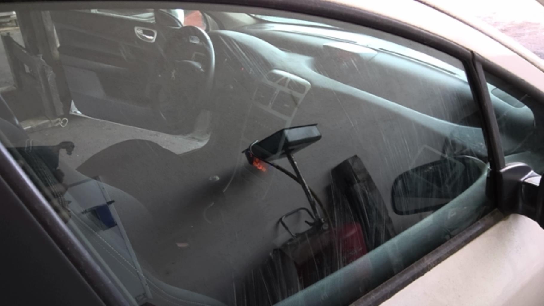 Vetro anteriore destro PEUGEOT 307 PHASE 2 Diésel - 1