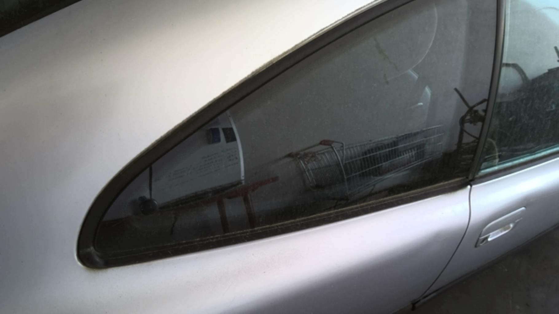 Vetro laterale fisso posteriore destro PEUGEOT 406 COUPE Gasolina - 1