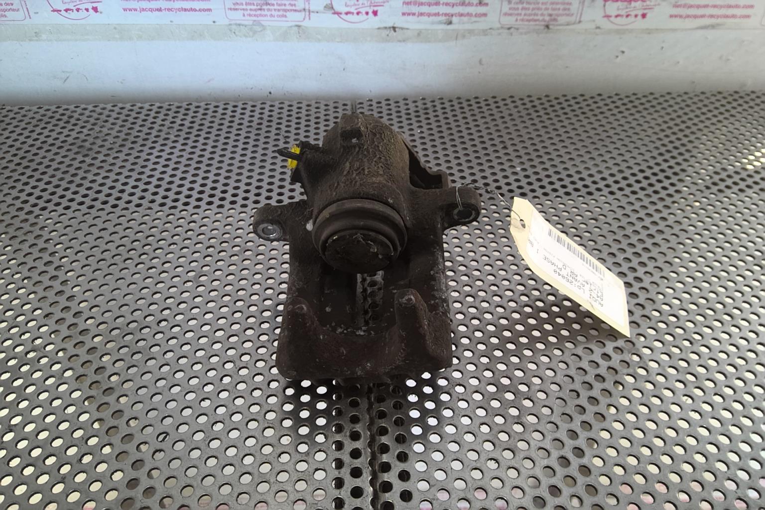 Pinza freni posteriore destra AUDI A4 2 AVANT PHASE 1 BREAK Diésel - 1
