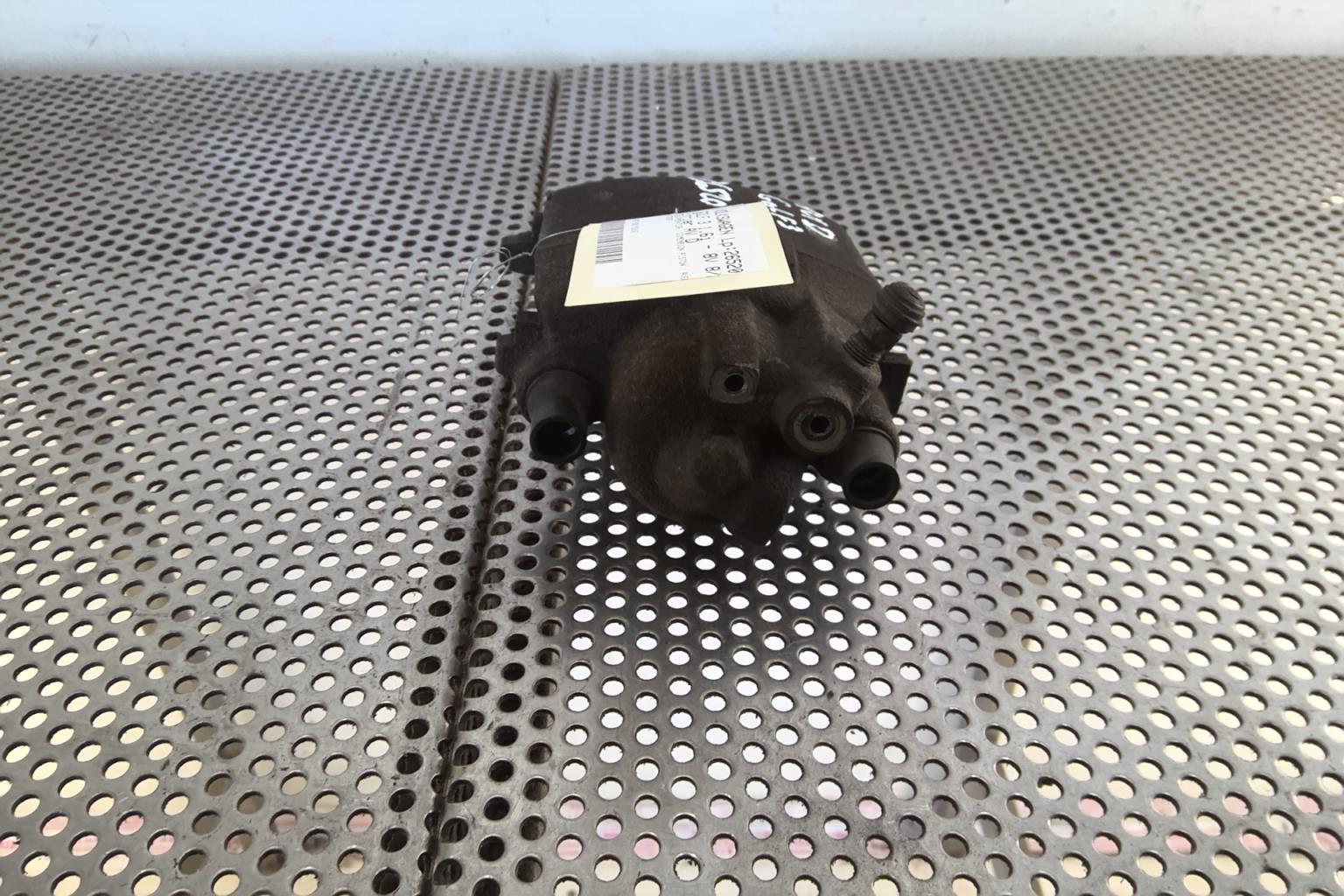 Pinza freni anteriore destra VOLKSWAGEN GOLF 3 Gasolina - 1