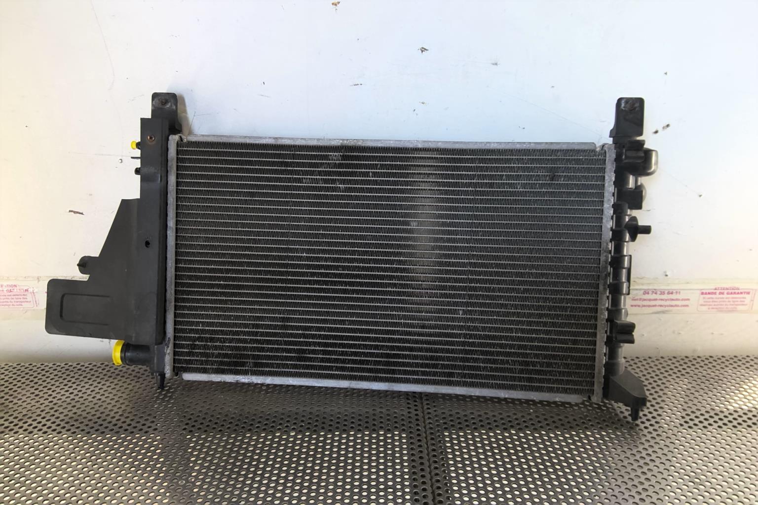 Radiateur eau PEUGEOT 106  - 1