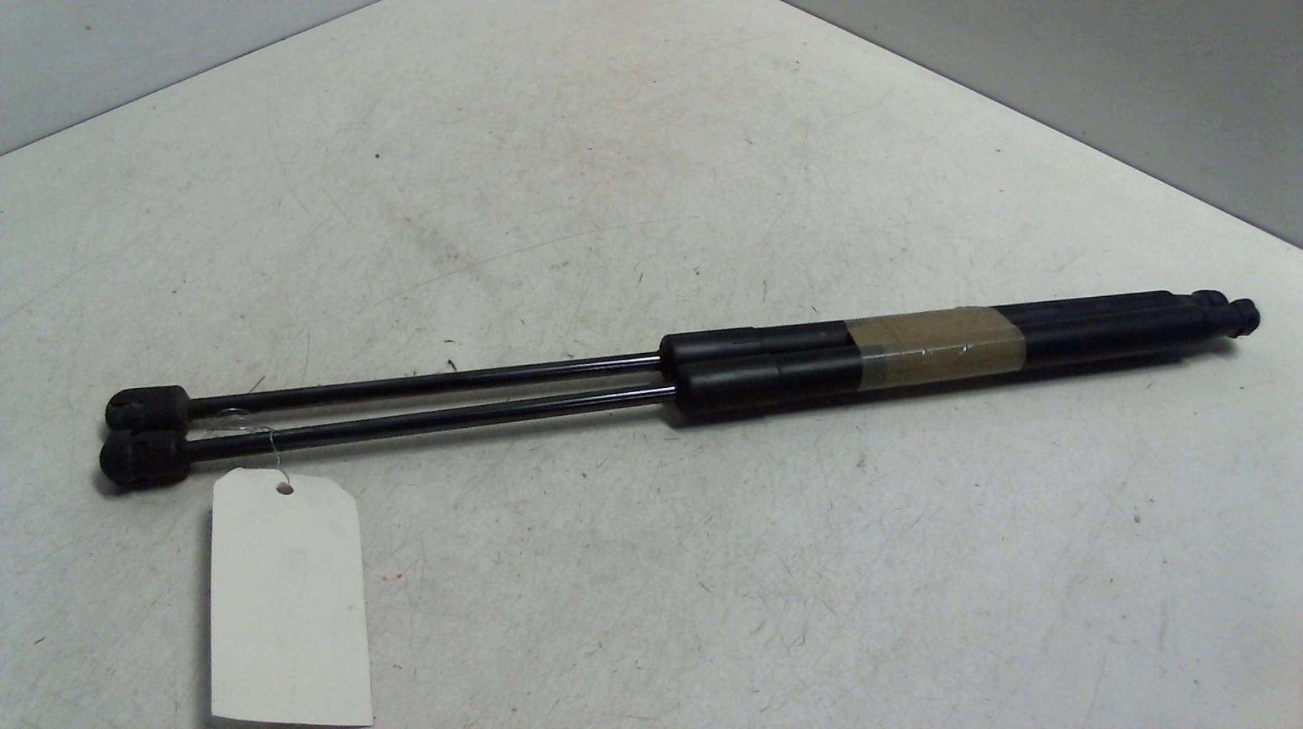Molla a gas bagagliaio VOLKSWAGEN PASSAT 5  - 1