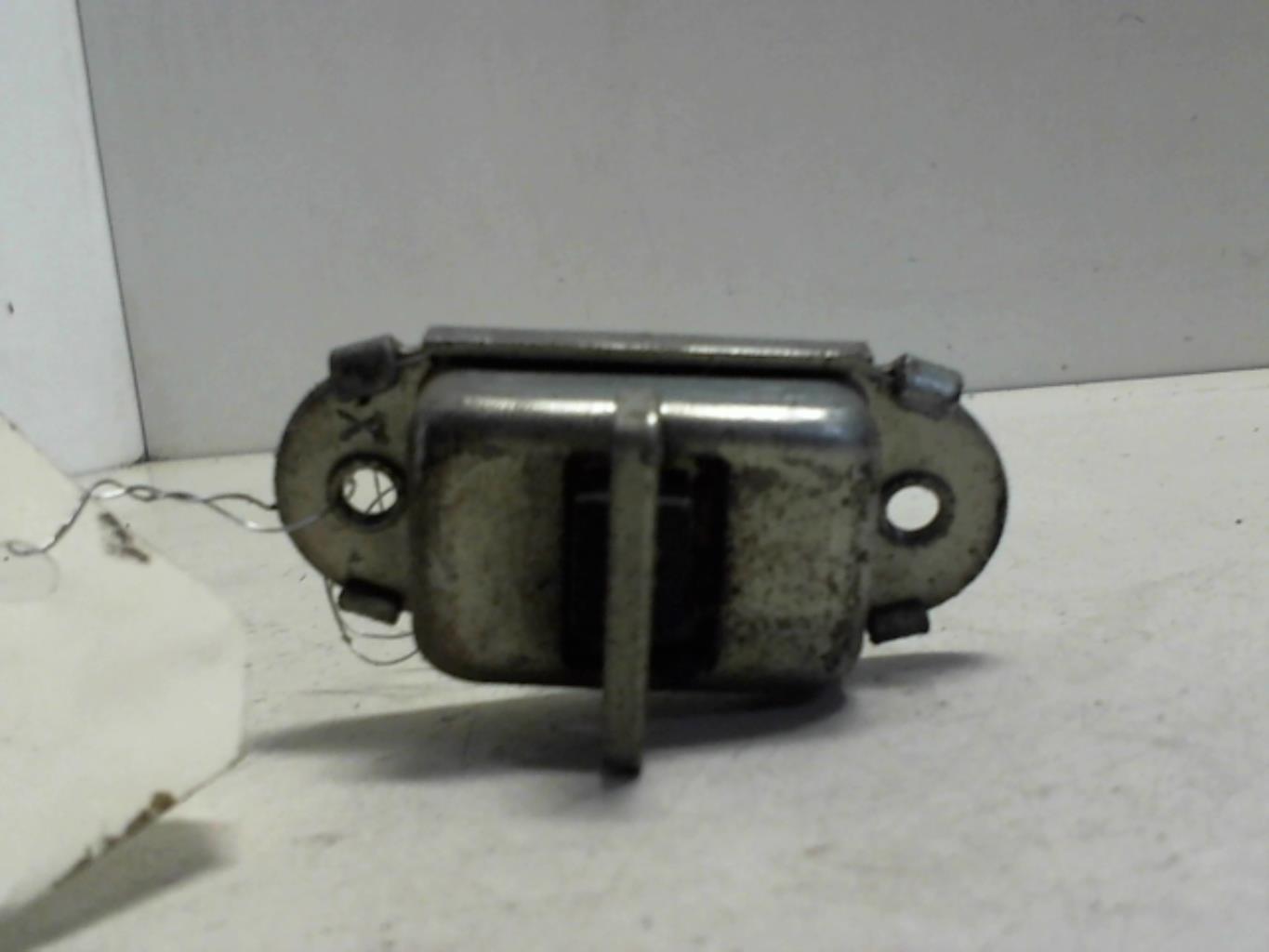 Arresto portiera posteriore sinistra TOYOTA YARIS 2 PHASE 1 Diésel - 1