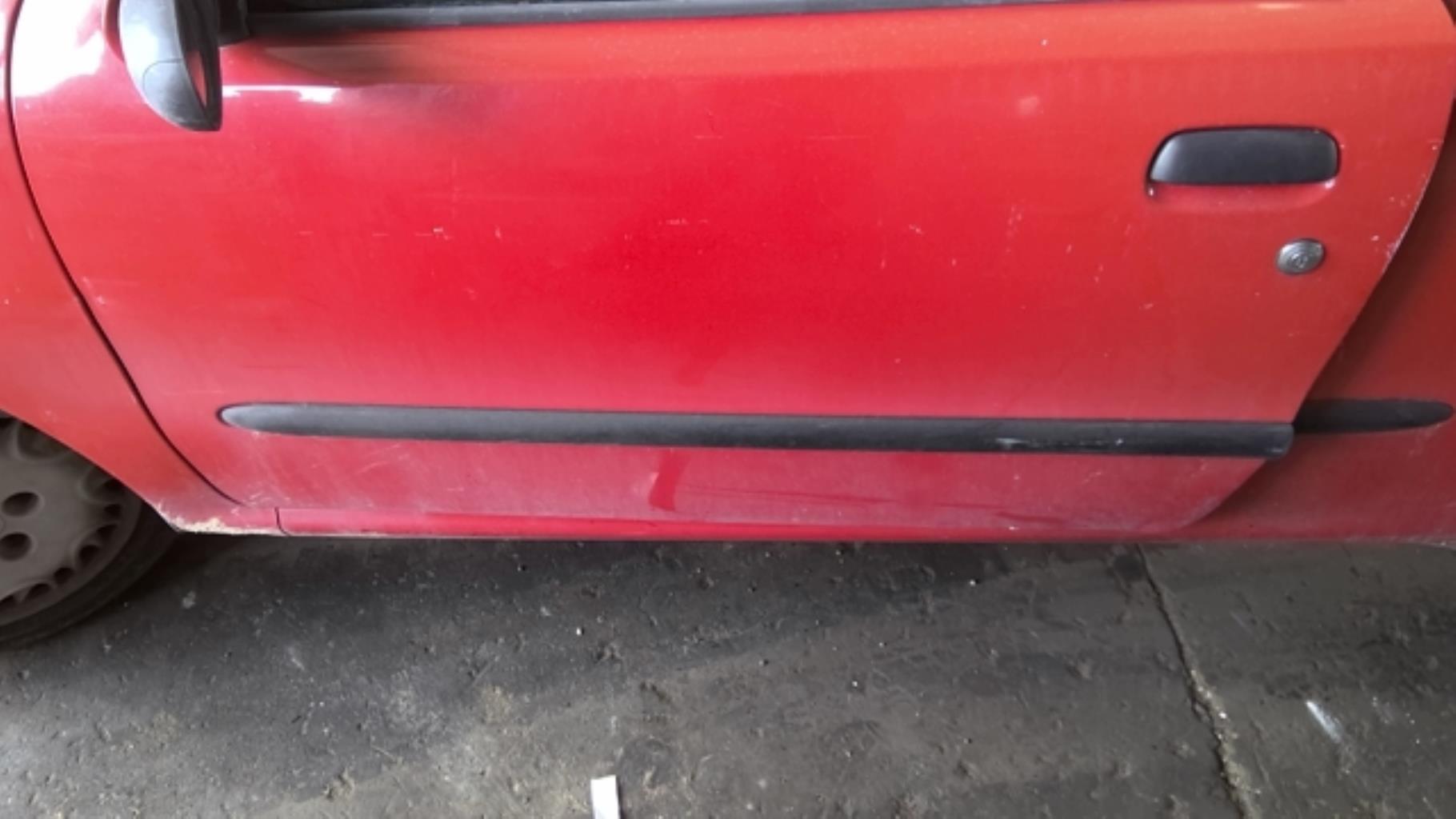 Modanatura portiera anteriore sinistra FIAT SEICENTO Gasolina - 1