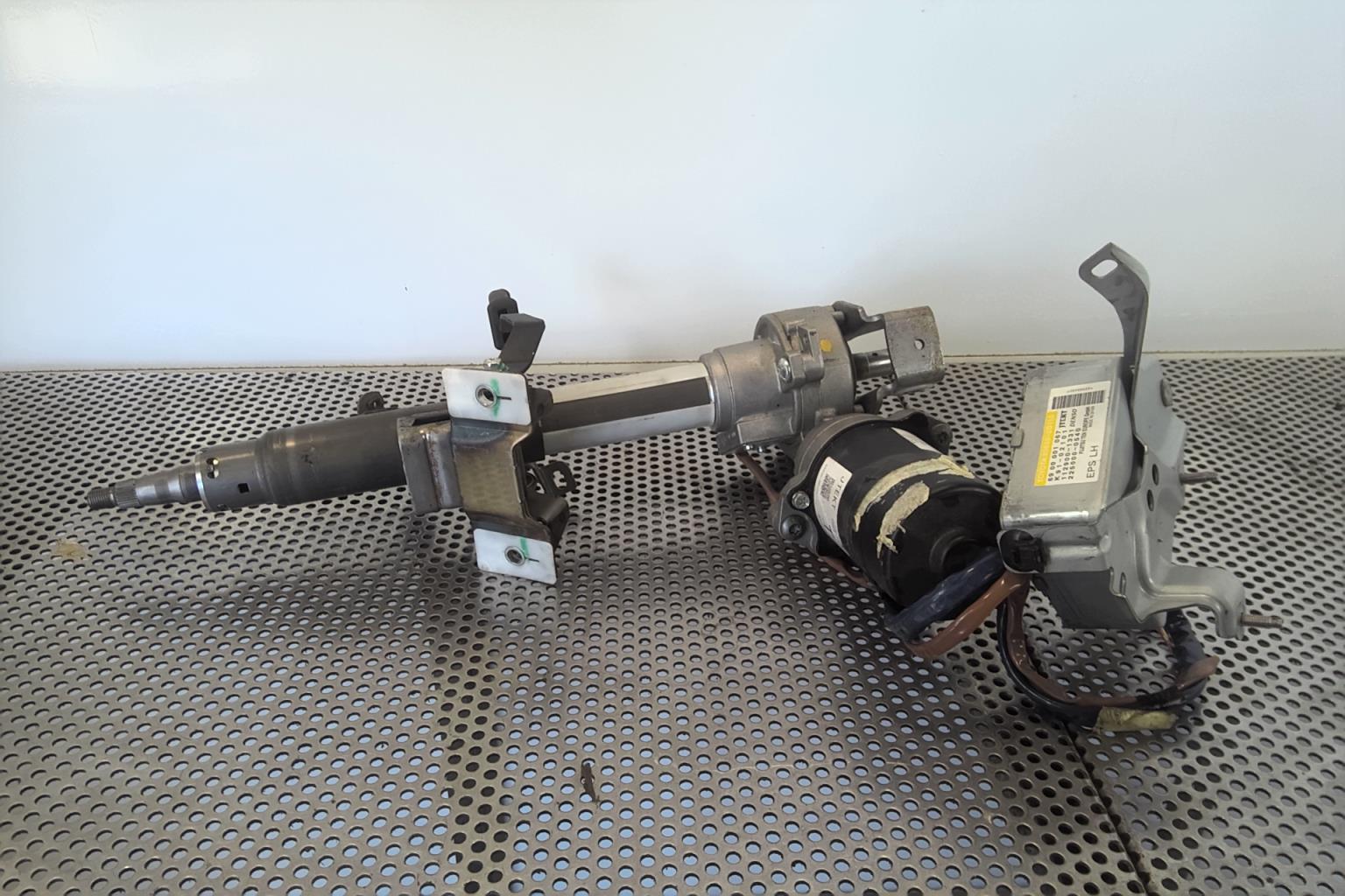 Colonne de direction TOYOTA YARIS 2 PHASE 1 Diesel - 1