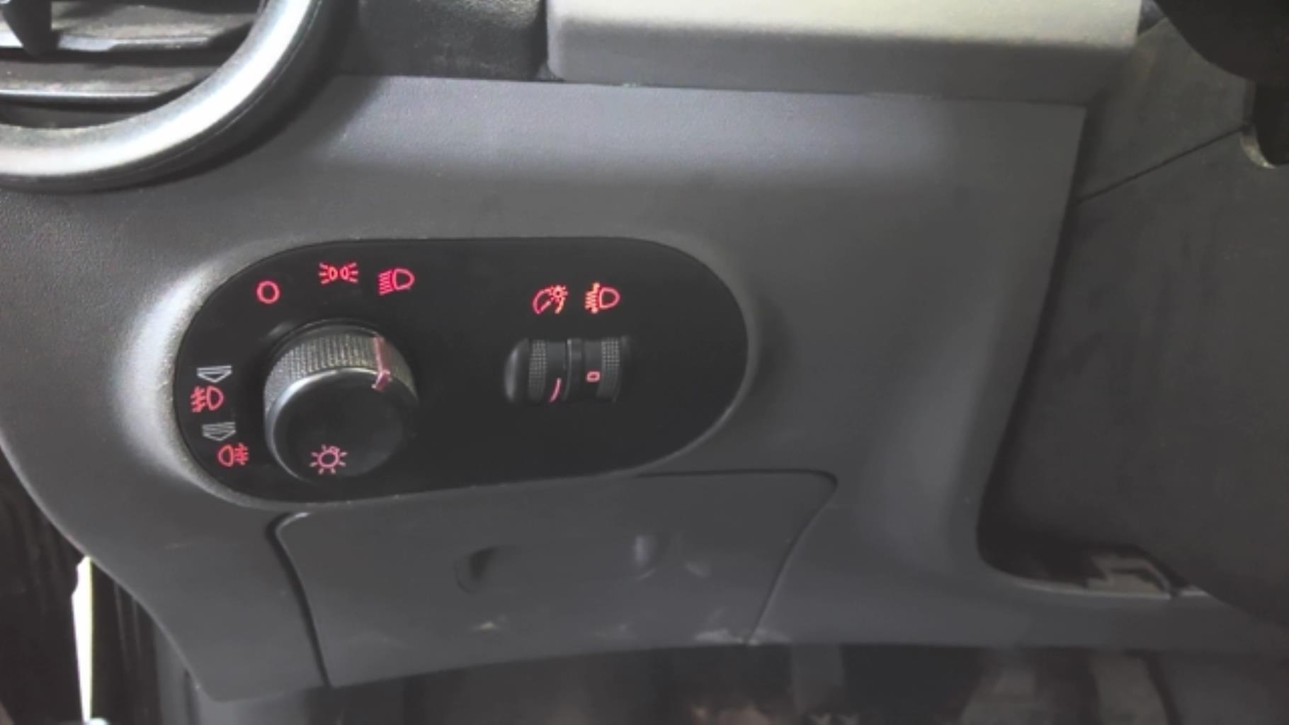 Commande de phare SEAT IBIZA 3 PHASE 1 Diesel - 1