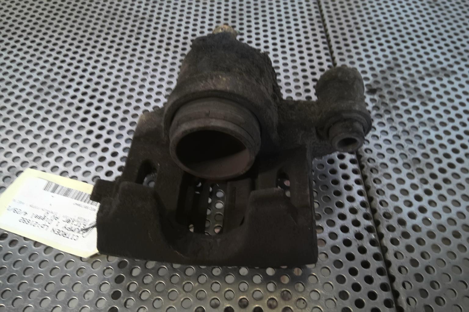 Etrier avant droit (freinage) CITROEN JUMPY 1 Diesel - 1