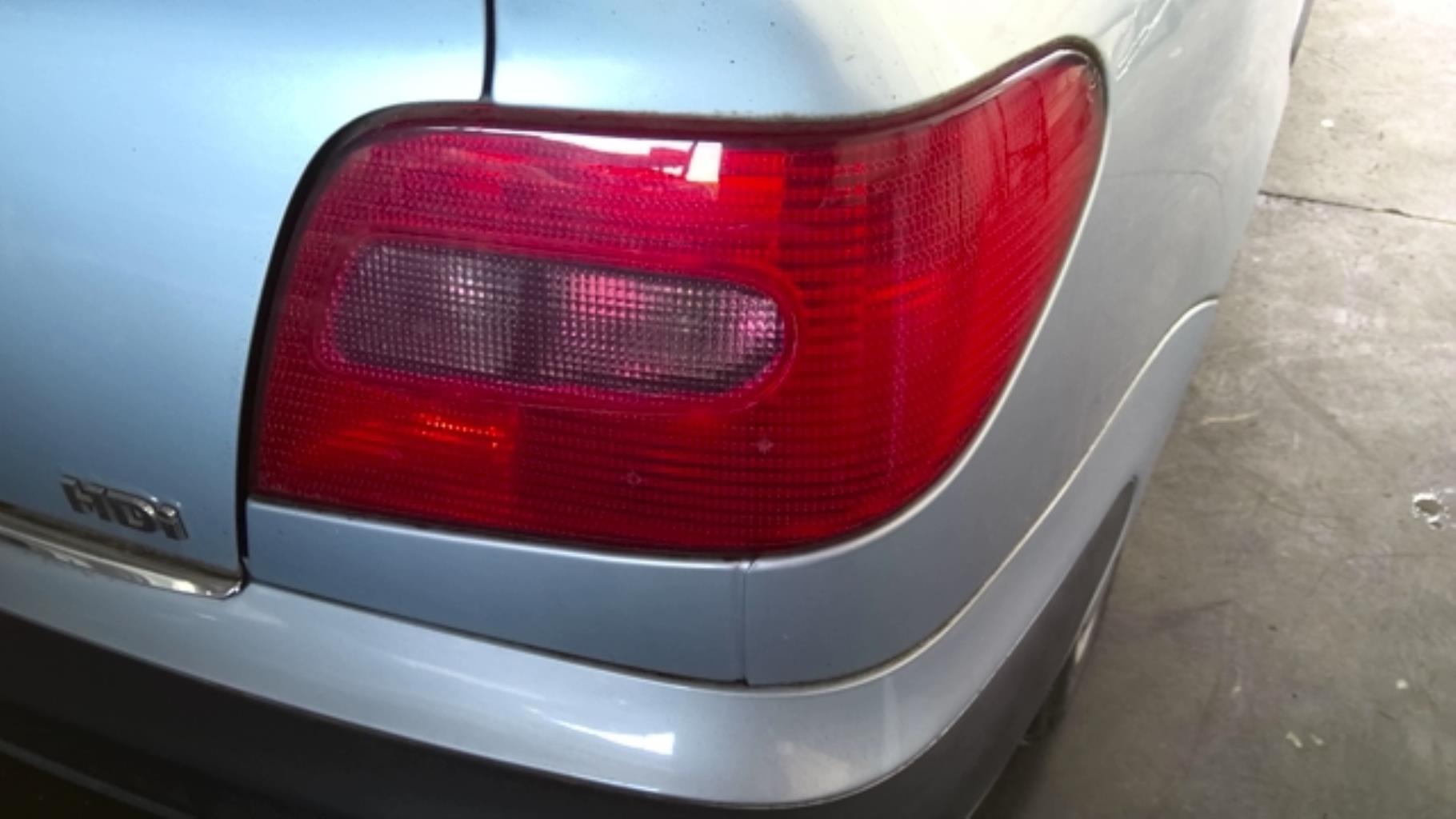 Fanale posteriore principale destro (luci) CITROEN XSARA PHASE 2 Diésel - 1