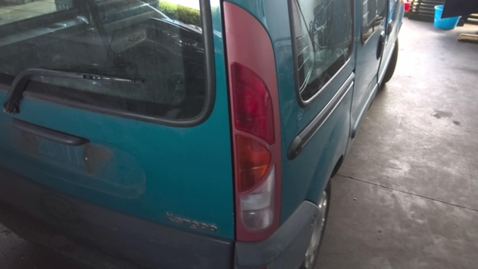 Fanale posteriore principale destro (luci) RENAULT KANGOO 1 PHASE 1 Gasolina - 1