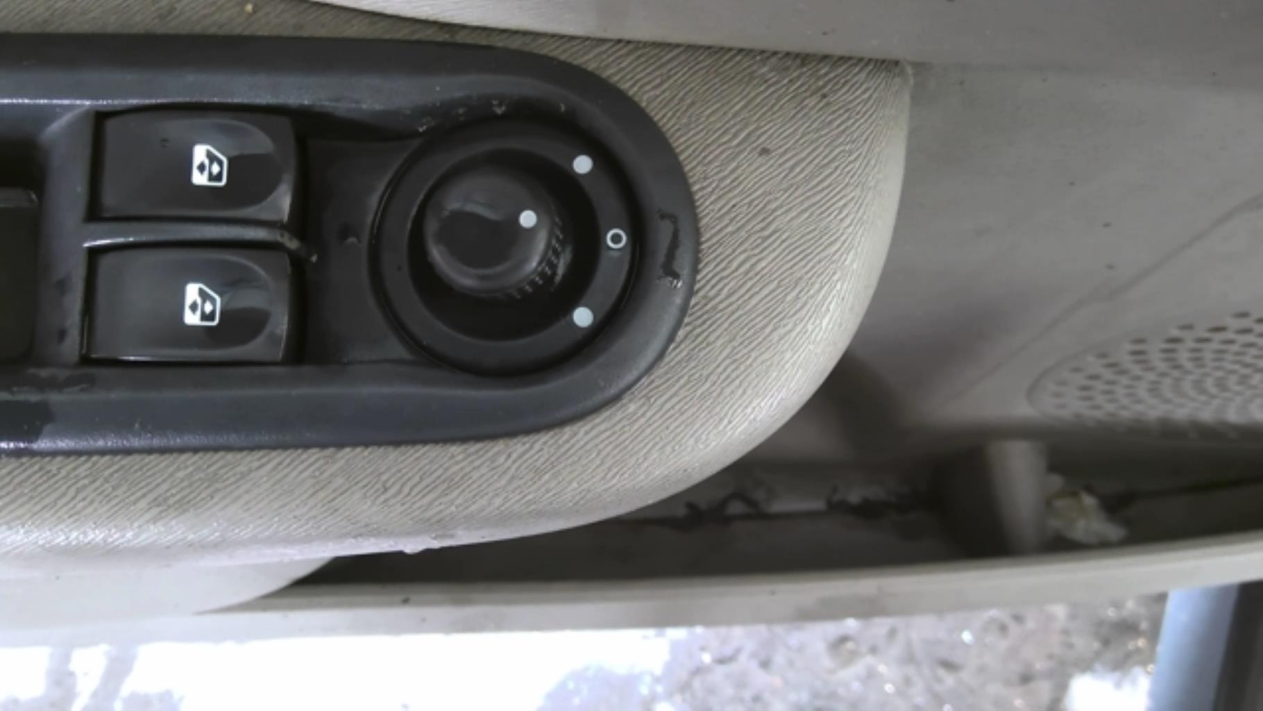 Interruttore lavacristalli anteriore sinistro RENAULT TWINGO 2 PHASE 1 Gasolina - 1