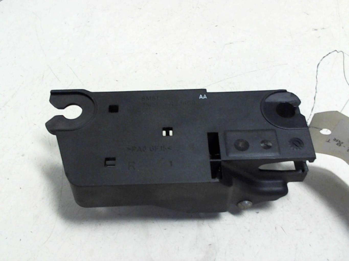 Maniglia interna posteriore destra FORD FOCUS 2 PHASE 2 Diésel - 1