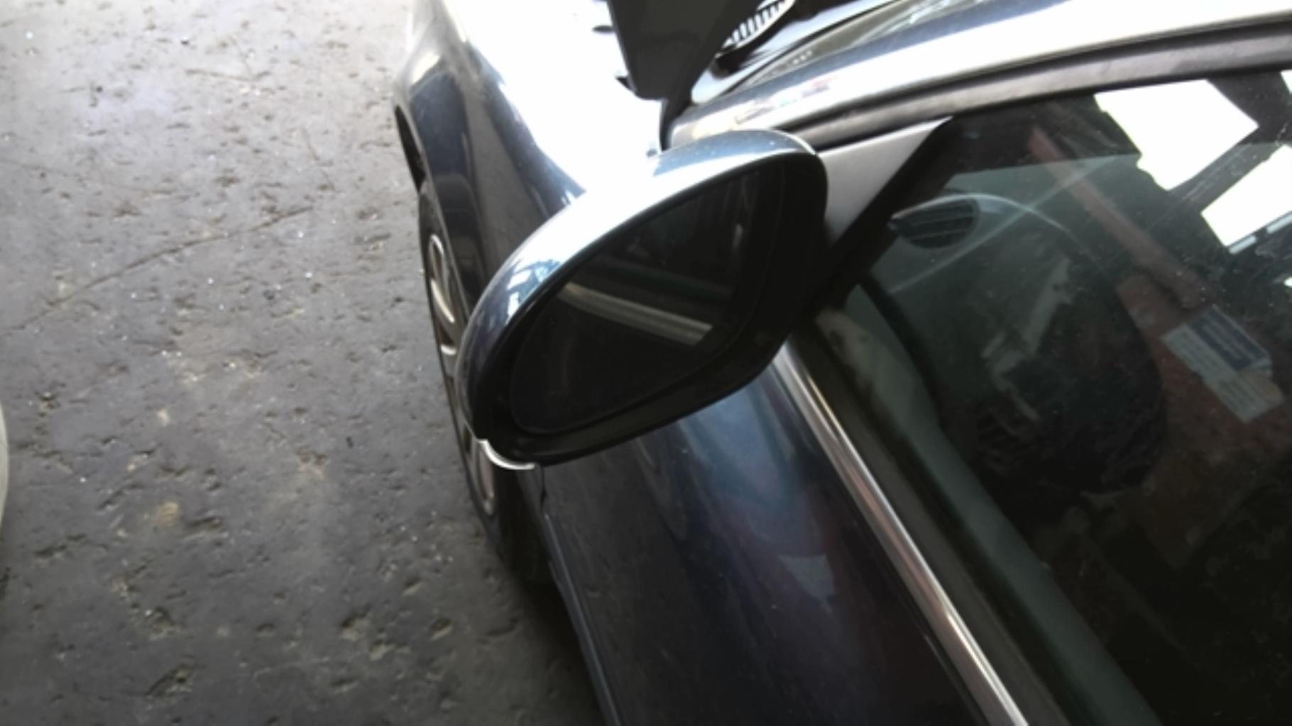 Specchietto retrovisore sinistro VOLKSWAGEN PASSAT 4 PHASE 2 BREAK Diésel - 1
