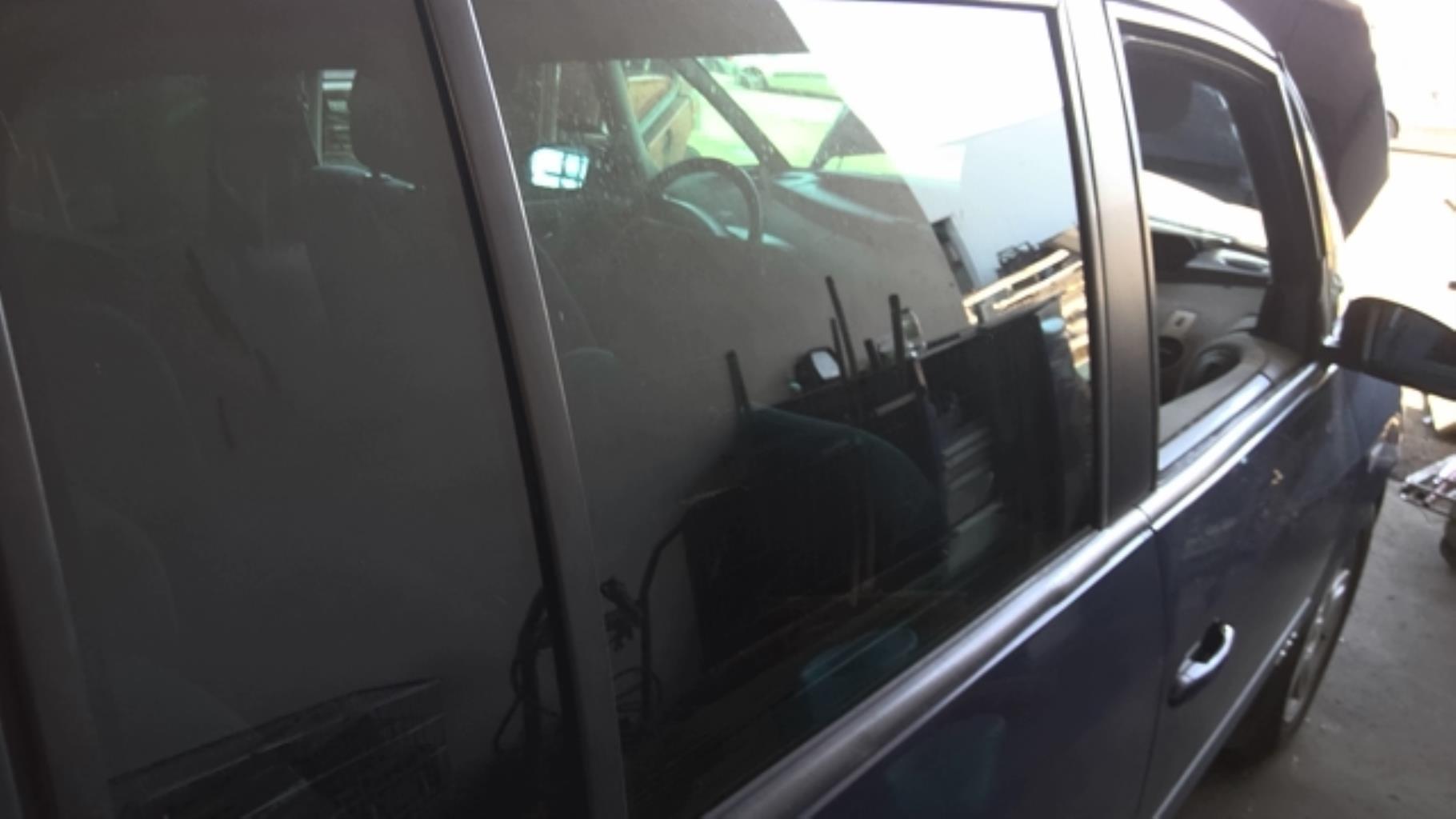 Vetro posteriore destro RENAULT GRAND ESPACE 4 PHASE 1 Gasolina - 1