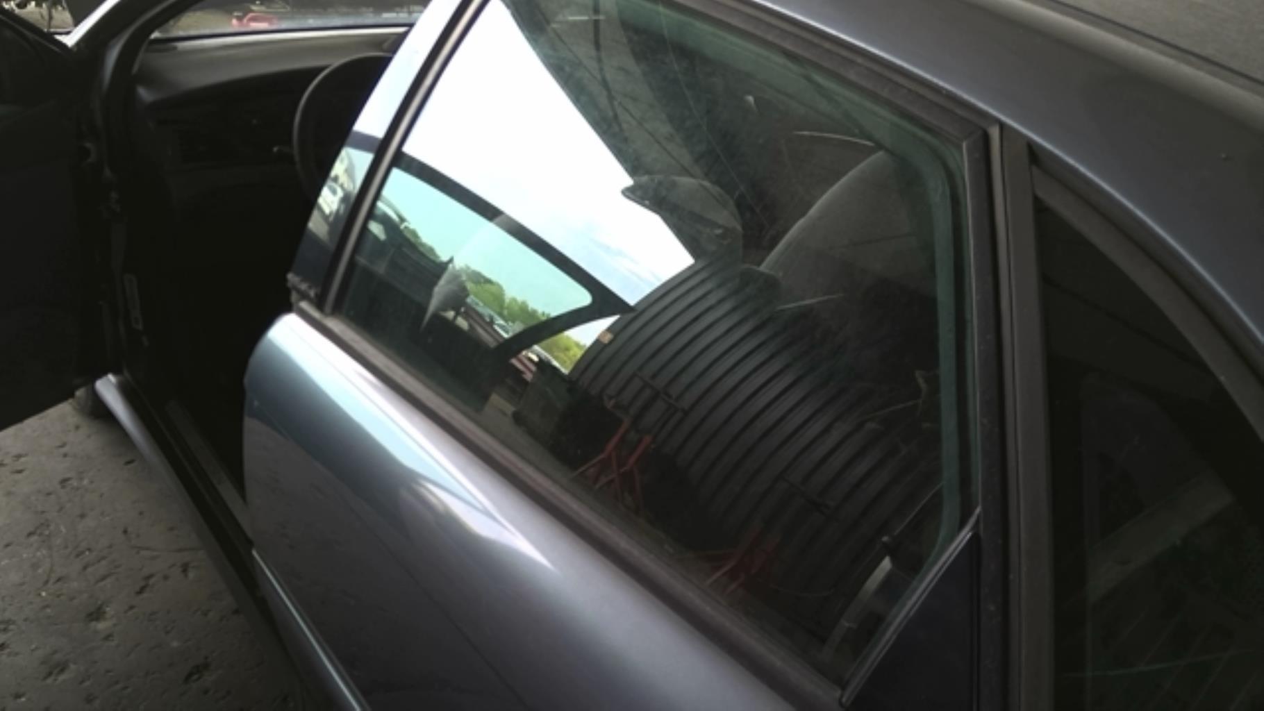 Vetro posteriore sinistro CITROEN C5 1 PHASE 1 Diésel - 1