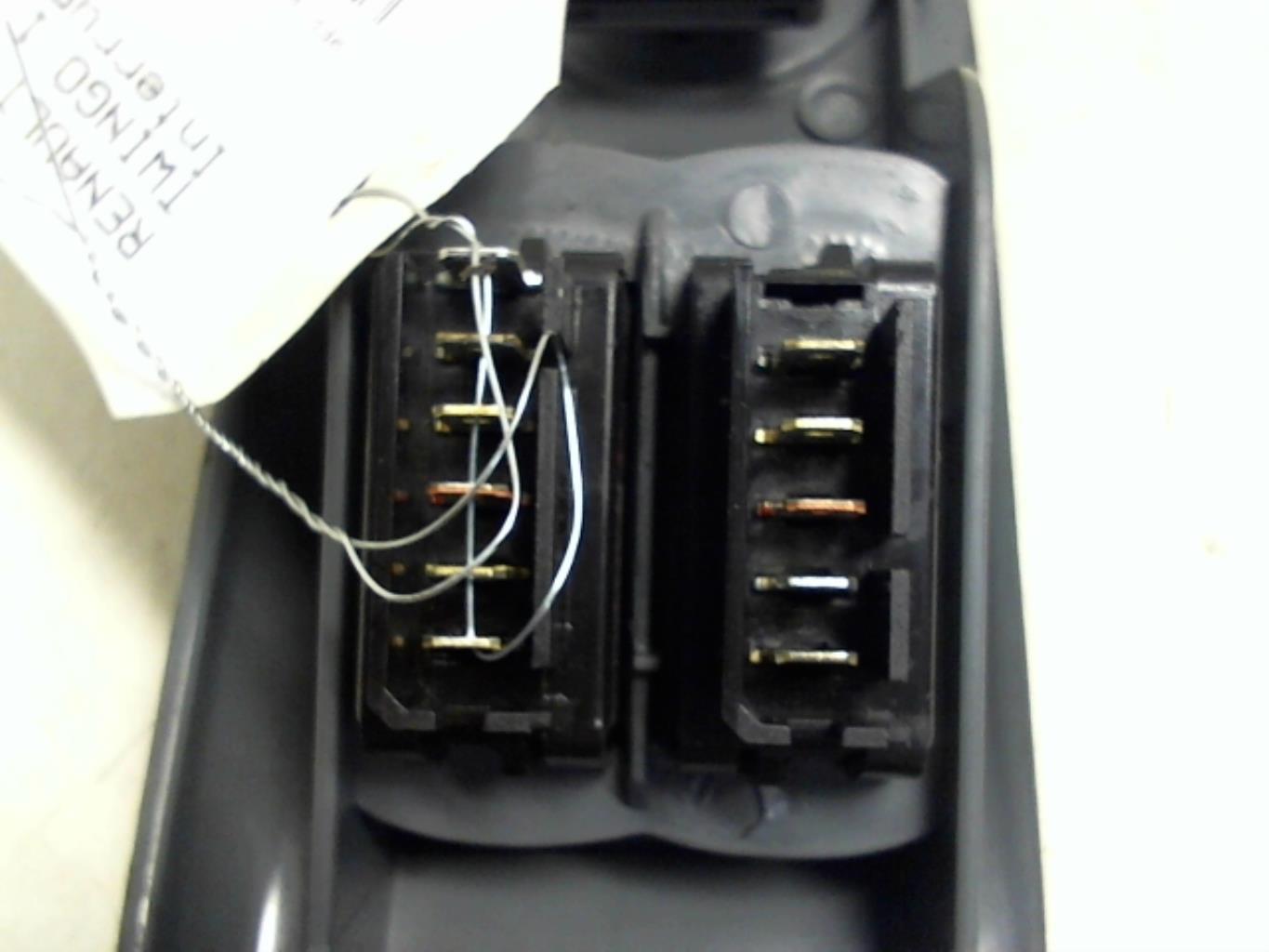 Interruttore lavacristalli anteriore sinistro RENAULT TWINGO 1 PHASE 3 Gasolina - 1