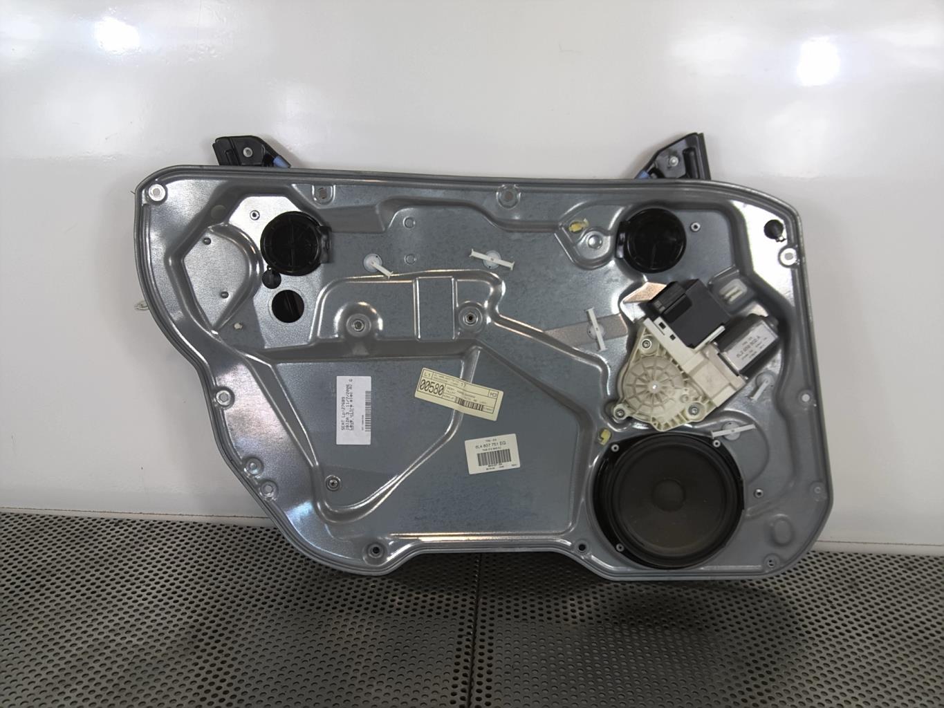 Alzacristalli elettrico anteriore sinistro SEAT IBIZA 3 PHASE 2 Diésel - 1
