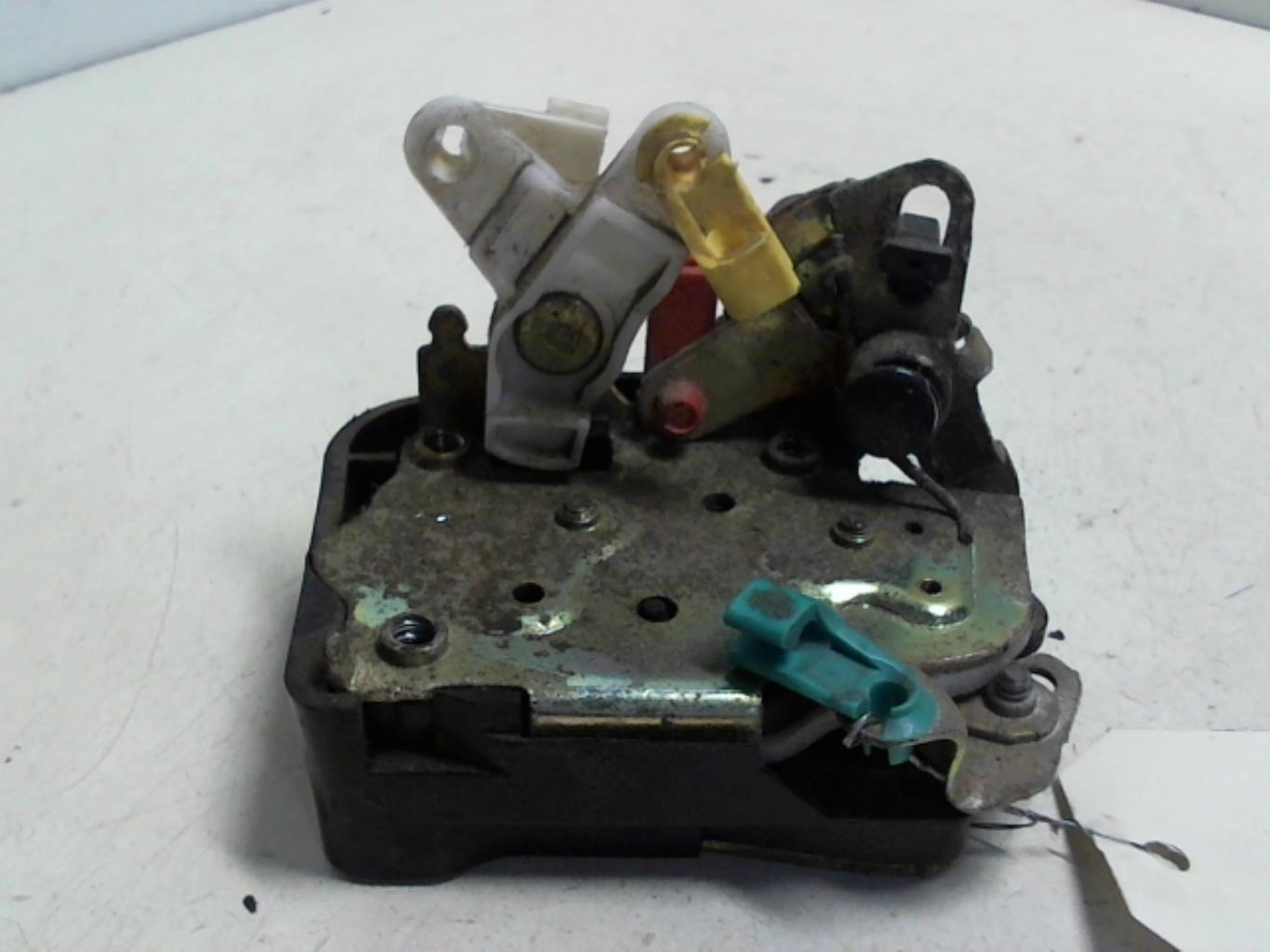 Serratura posteriore destra CHRYSLER PT CRUISER PHASE 1 BREAK Diésel - 1