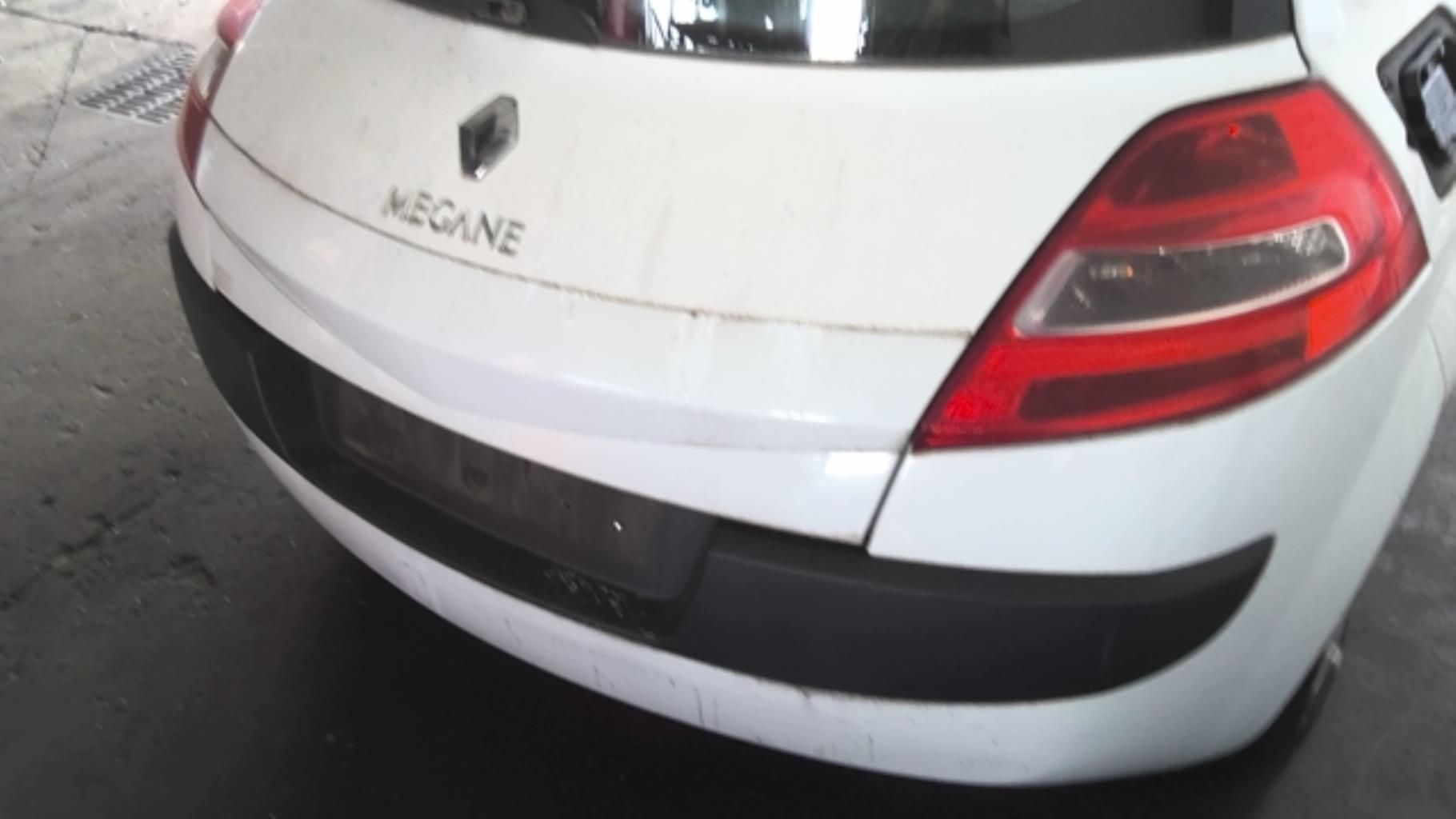Pare choc arriere RENAULT MEGANE 2 PHASE 2 Diesel - 1