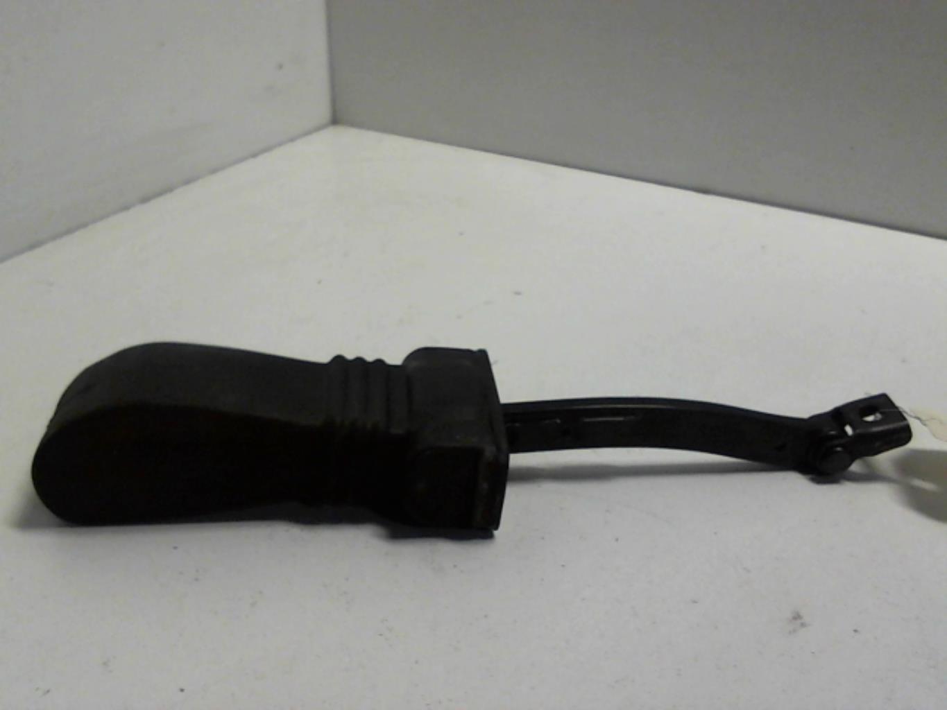 Arresto portiera anteriore sinistra AUDI A4 3 PHASE 1 Diésel - 1