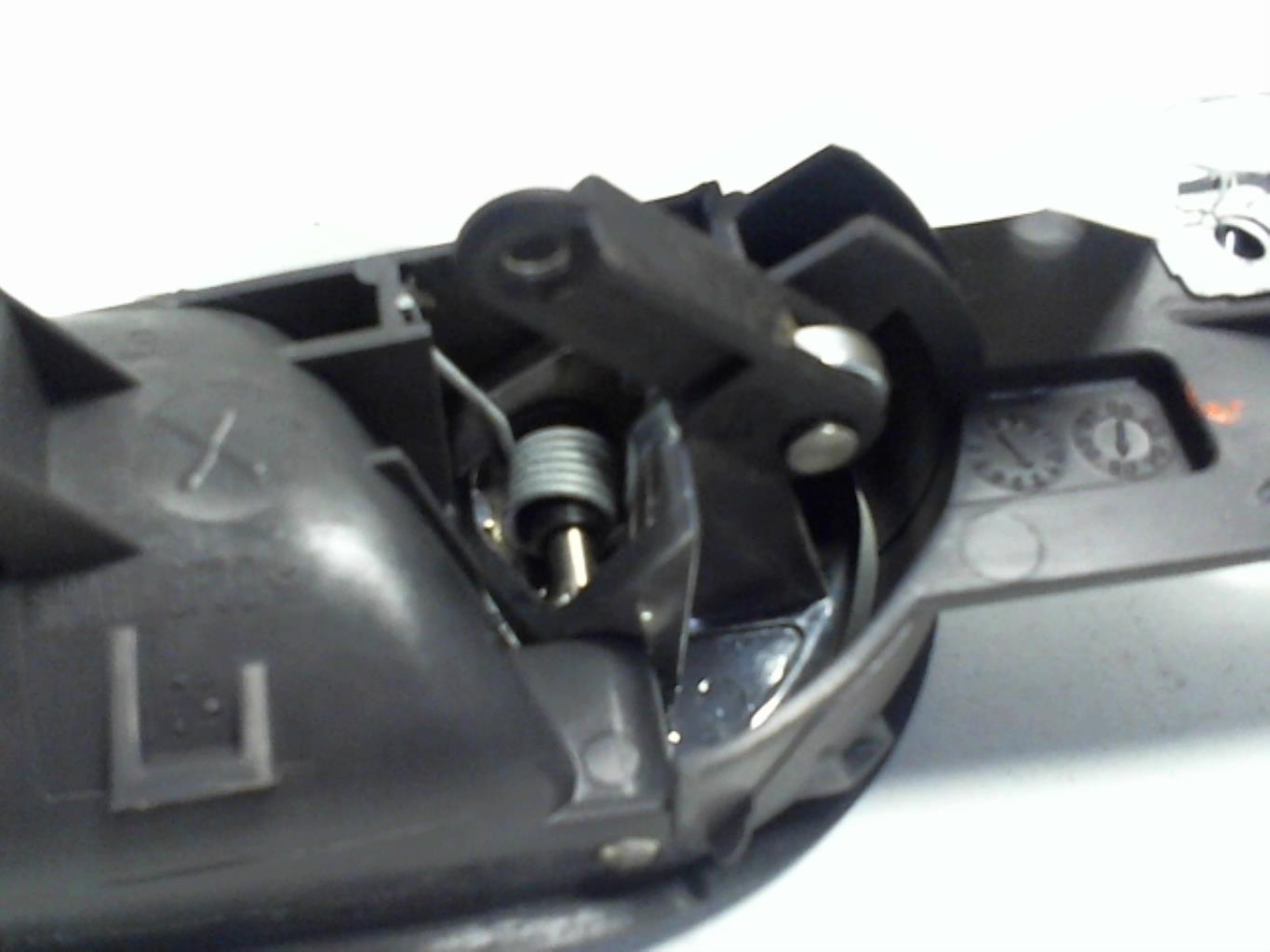 Maniglia interna posteriore destra VOLKSWAGEN GOLF 5 Diésel - 1