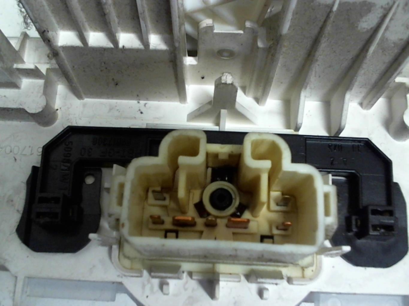 Commande chauffage PEUGEOT 107 PHASE 1 Diesel - 1