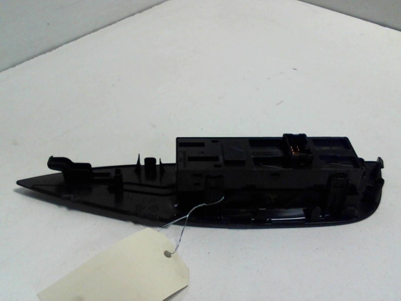 Interruttore lavacristalli anteriore sinistro NISSAN QASHQAI 2 PHASE 2 Gasolina - 1