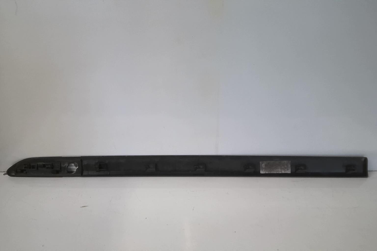 Modanatura portiera anteriore sinistra RENAULT LAGUNA 2 PHASE 1 Diésel - 1