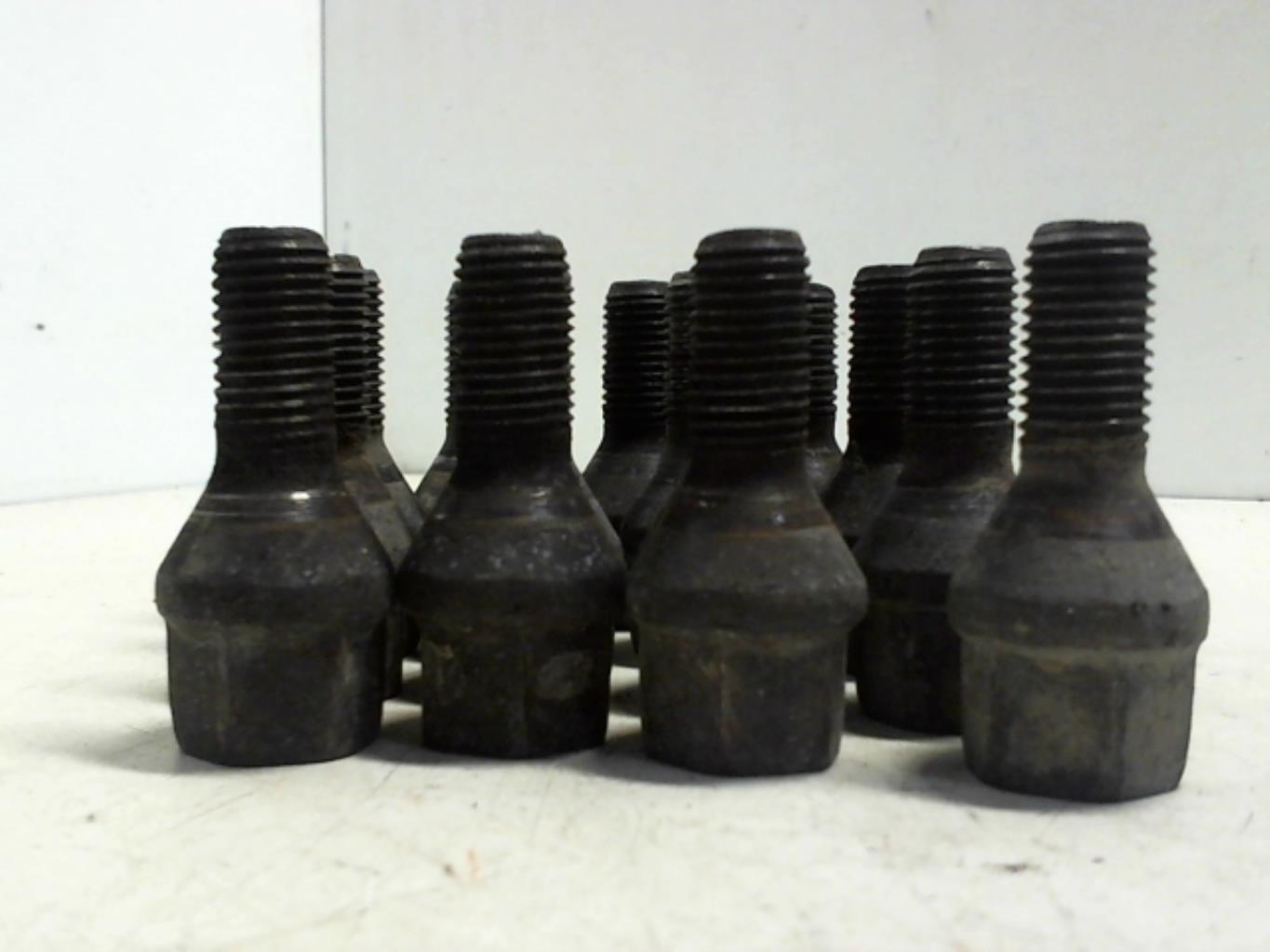 Ecrous RENAULT CLIO 2 PHASE 2 Diesel - 1