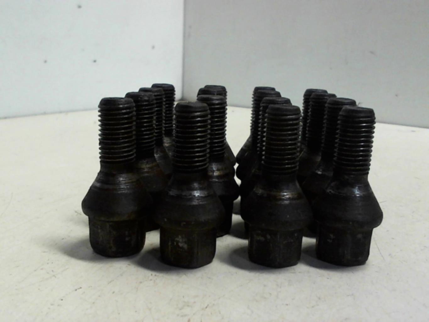 Ecrous RENAULT CLIO 2 PHASE 2 Diesel - 1