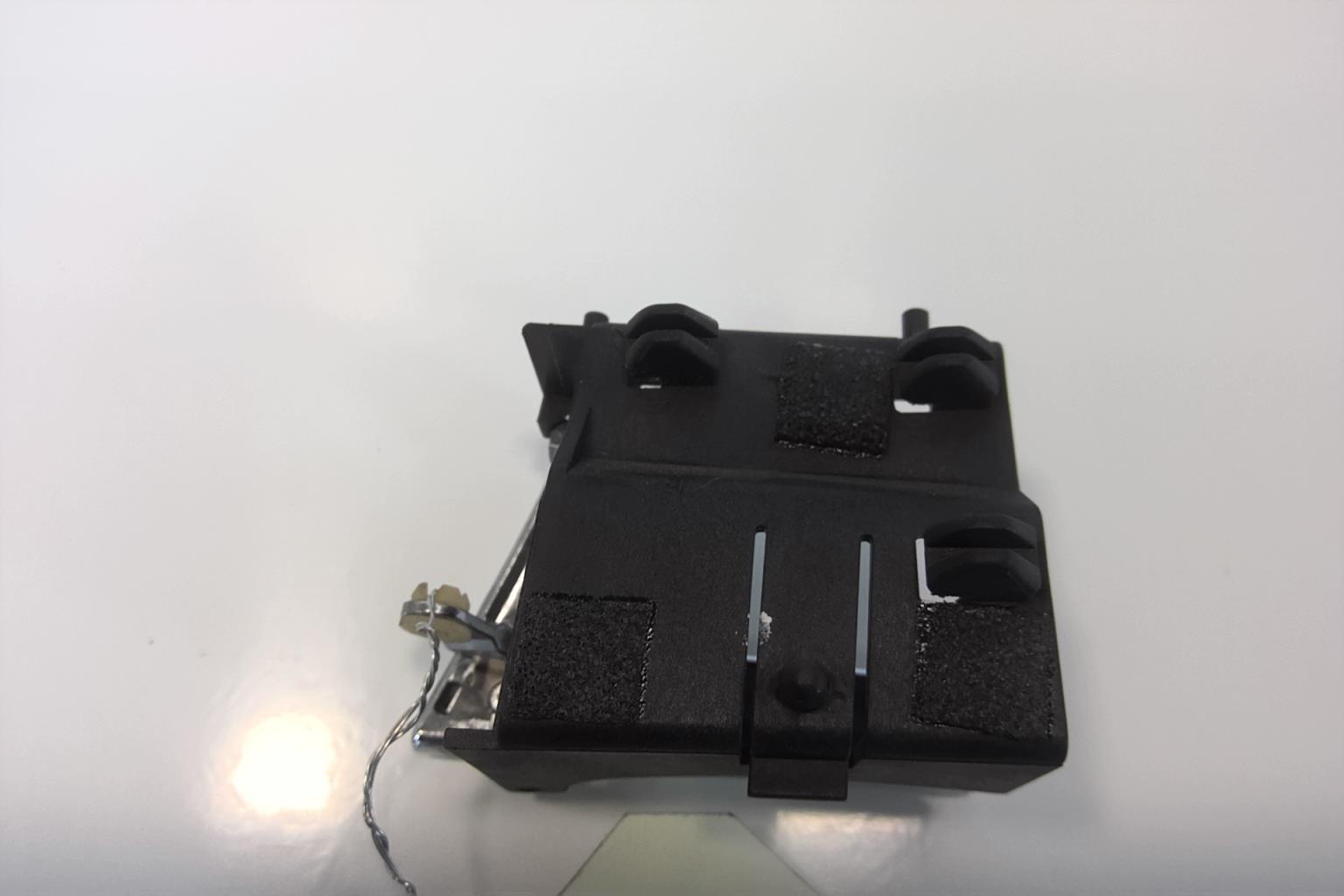 Maniglia interna posteriore destra VOLKSWAGEN POLO 3 PHASE 1 Gasolina - 1