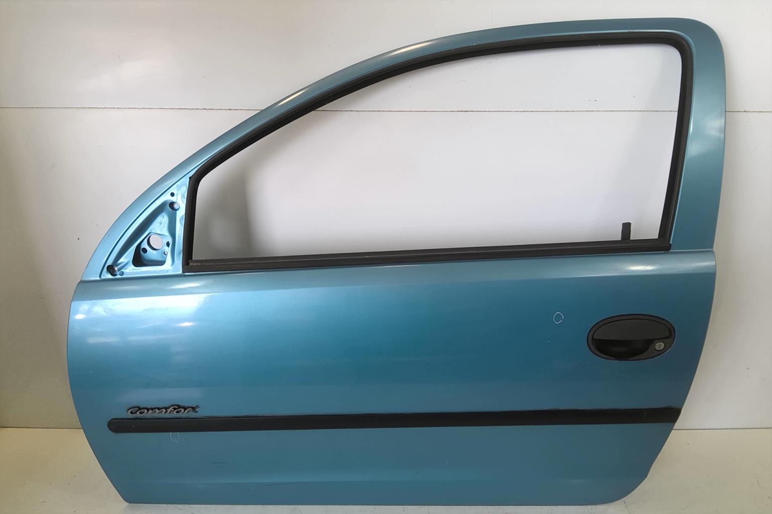 Porte avant gauche OPEL CORSA C PHASE 1 Essence - 1