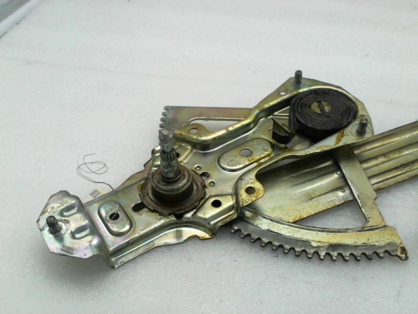 Alzacristalli manuale anteriore destro PEUGEOT 205 PHASE 2 Gasolina - 1