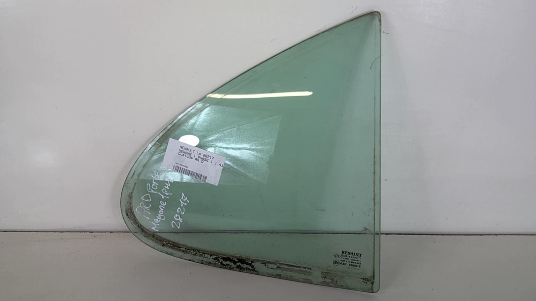 Vetro laterale fisso posteriore destro (portiera) RENAULT MEGANE 1 PHASE 1 Gasolina - 1