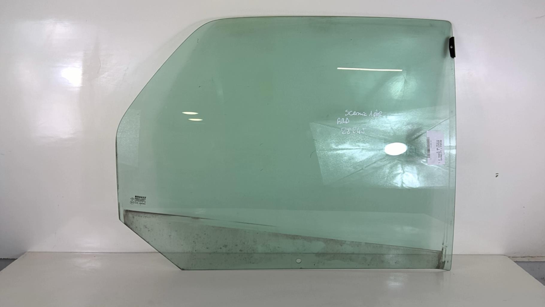 Vitre arriere droit RENAULT SCENIC 1 PHASE 2 Essence - 1