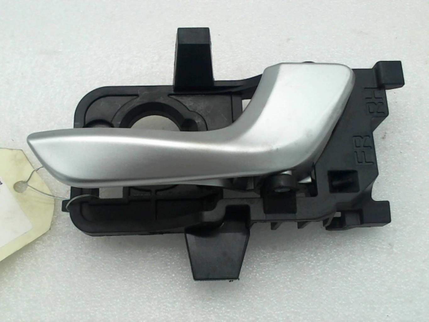 Maniglia interna anteriore destra KIA RIO 4 PHASE 1 Gasolina - 1